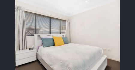 Modern Apartment with Story Bridge Views! - Photo 5