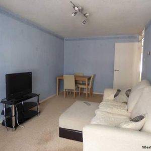 2 bedroom property to rent in Luton - Photo 2