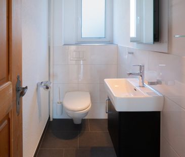Freistehendes 5.5-Zimmer-Einfamilienhaus mit Galerie und herrlicher... - Foto 6