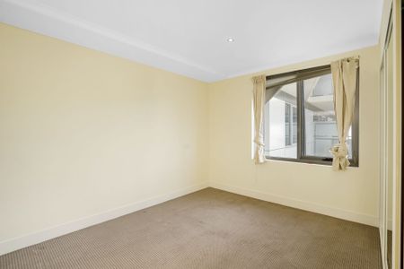155/77 Northbourne Avenue, Turner - Photo 3