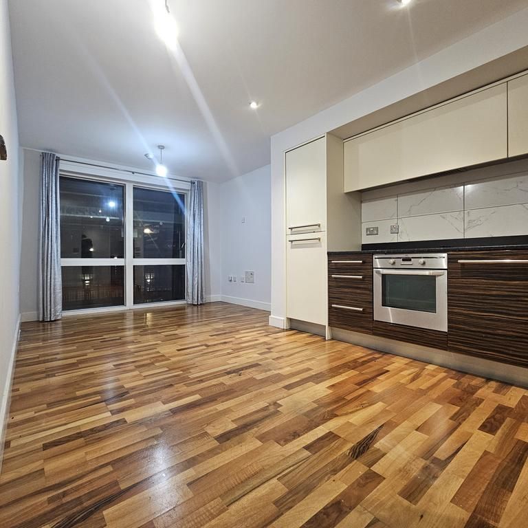 1 bedroom apartment to rent - Photo 1