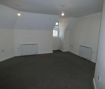 Hazel Covert, Thetford, IP24 - Photo 1