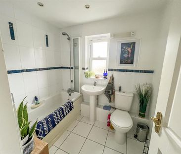 2 bedroom maisonette to rent - Photo 6