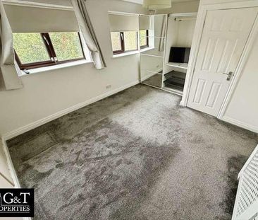 Surrey Drive, Kingswinford, DY6 - Photo 4