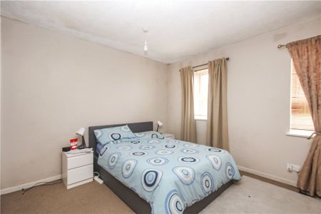 Mill Green Road, Mitcham - Photo 3