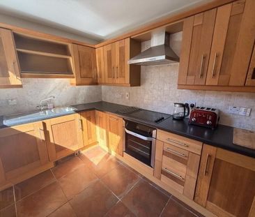 46 Sandhurst Drive, Belfast, BT9 5AY - Photo 5
