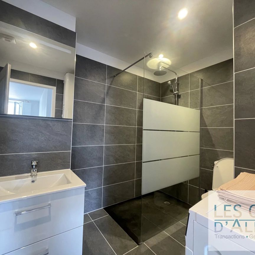 Location Appartement 2 pièces 33m² LYON 2ème - Photo 1