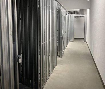 Liebevoll und modern sanierte Wohnung im Erstbezug! Balkon, Fußbode... - Foto 1