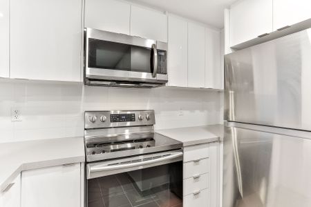 For Lease - 2603 Bathurst Street Unit# 310, Toronto, Ontario - Photo 2