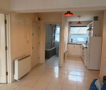 1 Bed Flat, North Street, BS3 - Photo 6