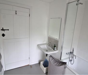 Bewley Lane, Lacock, Chippenham, SN15 - Photo 6