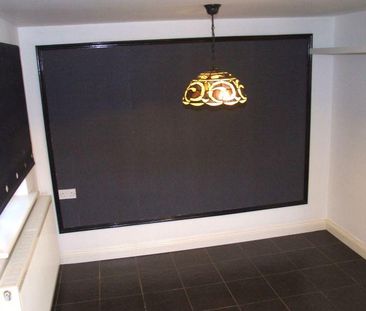 2 bedroom semi-detached house to rent - Photo 4