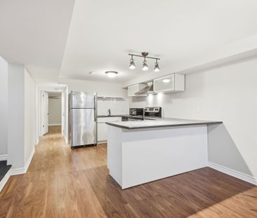 For Lease - 1309 HIGHGATE Road Unit# B, Parkway Park - Queensway Te... - Photo 4