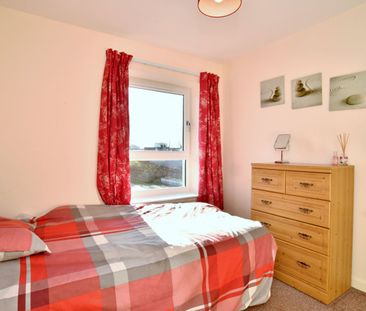 74 Papermill Gardens, AB24 2PY, Aberdeen - Photo 4