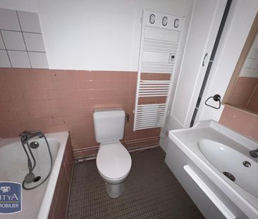 Location Appartement 1 pièce 32m² VERSAILLES 78000 - Photo 2