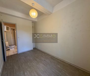 Location Appartement 2 pièces 34m² PUGET VILLE 83390 - Photo 1