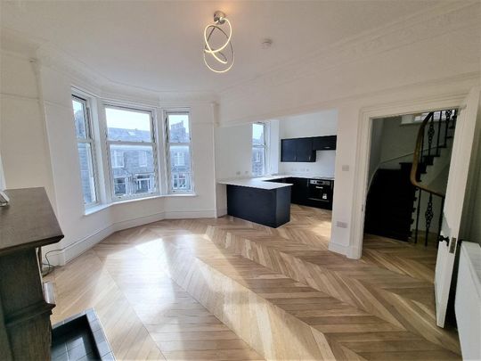 4 bedroom duplex to rent - Photo 1