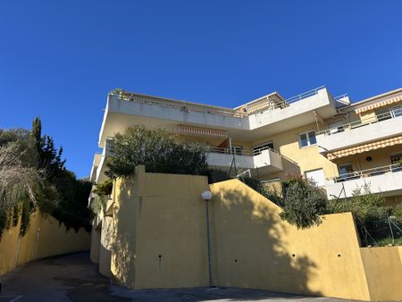 Location Appartement 2 pièces 56m² NICE 06200 - Photo 2