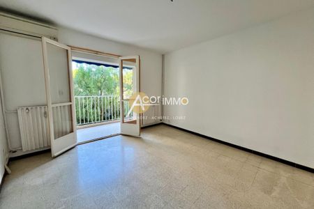 TOULON OUEST, dans une charmante résidence, T3 avec magnifiq - Photo 3