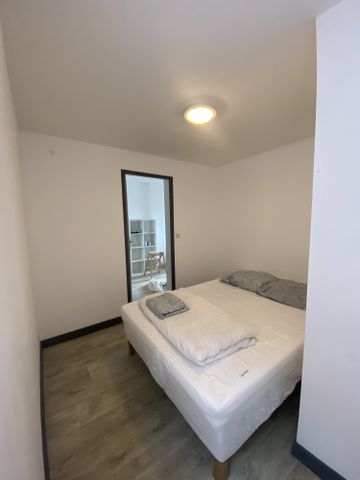 Location Appartement 2 pièces 29m² ROUBAIX 59100 - Photo 2