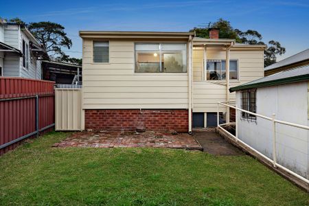 363 Sandgate Road, Shortland NSW 2307 - Photo 2