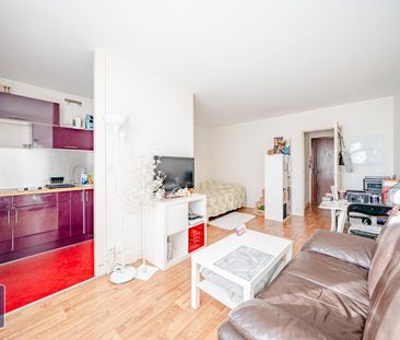 Location Appartement 1 pièce 28m² TOURS 37000 - Photo 2