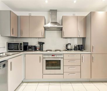 1 bedroom flat to rent - Photo 6