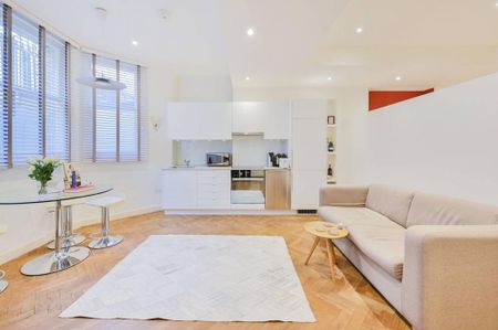 Studio to rent - Photo 2