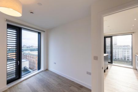 2 bedroom flat to rent - Photo 3