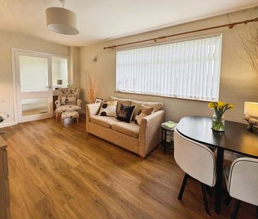 3 bedroom bungalow to rent - Photo 1