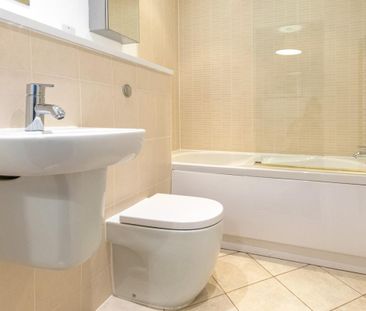 Quayside, Bute Crescent, Cardiff Bay, Cardiff, CF10 5BX - Photo 5