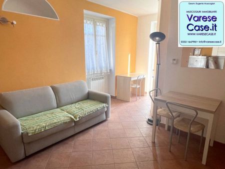 Monolocale viale Giuseppe Garibaldi 81, Centro, Gavirate - Photo 2