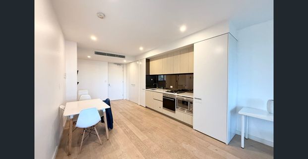 Chatswood Premium Location I 1 Bedroom Apartment For Rent! - Photo 1