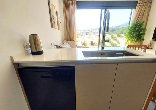 For rent long term NEW and MODERN apartment with 2 bedrooms in Denia