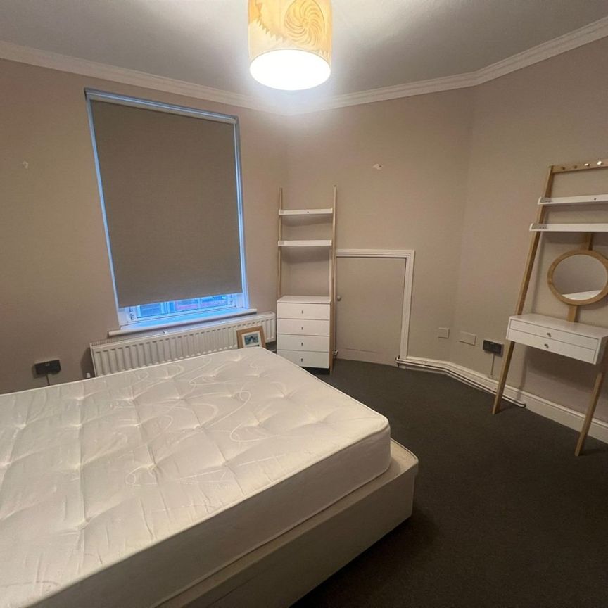 2 Bed Flat, Levita House, NW1 - Photo 1