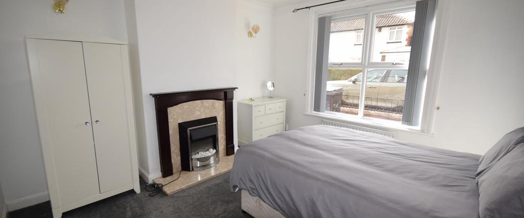 1 bedroom in a house share to rent - Photo 1