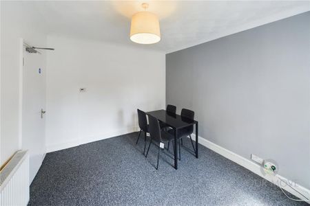 5 bedroom house to rent - Photo 2