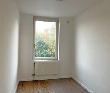 Woning met 3 slaapkamers en grote koer. - Foto 4