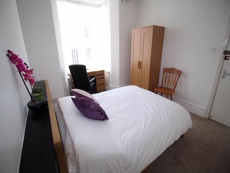 Apartment 1, 1 Sackville Terrace - Photo 3