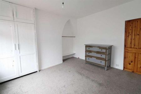 London Road, Macclesfield, Cheshire, SK11 - Photo 5