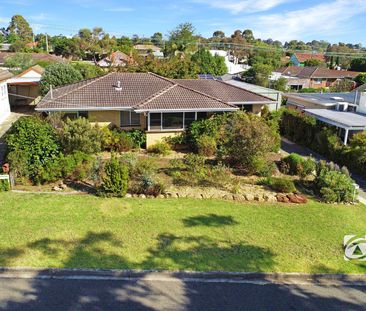 83 Williams Parade, 3875, Bairnsdale Vic - Photo 6