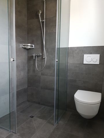 3 1/2 Zi-Attikawohnung mit ganztags besonnter Terrasse - Photo 5