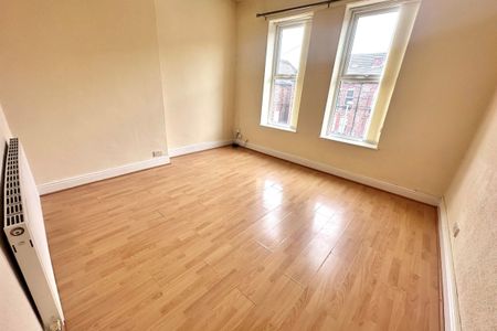 Alexandra Road, PRENTON - Photo 3