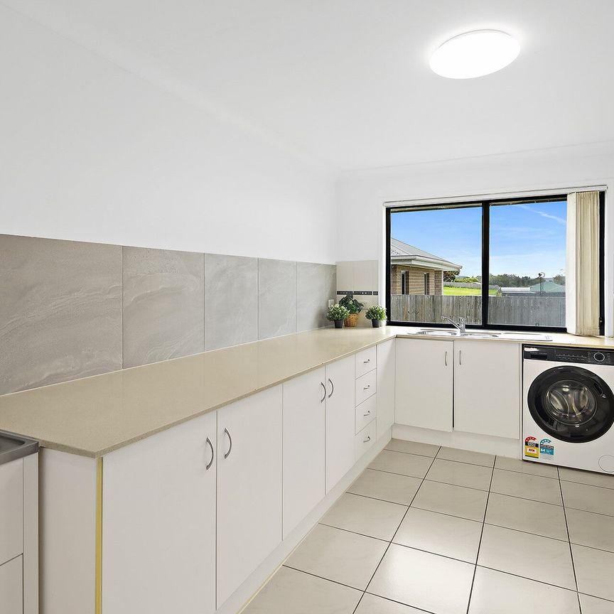 Redbank Plains - Photo 1