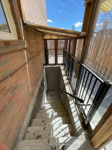 For Lease - 6 Cathcart Crescent Unit# Bsmt, Brampton, Ontario - Photo 2