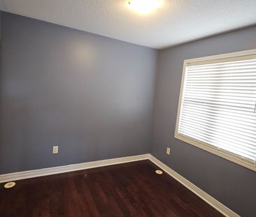 For Lease - 1 Chippenham Lane Unit# COACH HOUSE, Markham, Ontario - Photo 2