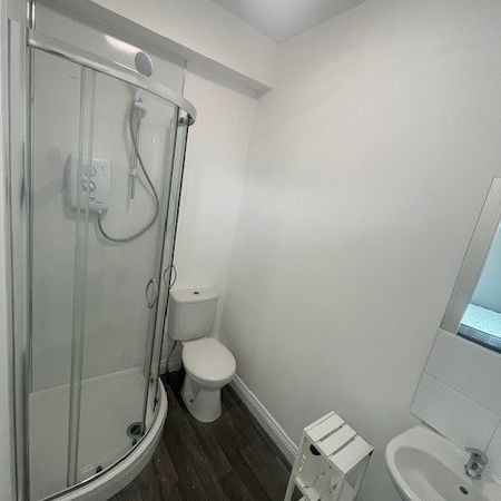 WF6, Normanton - Photo 4