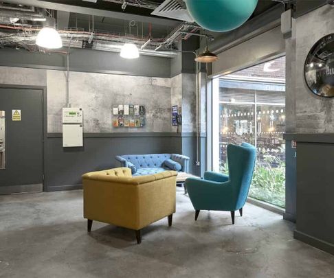 Penthouse Ultra - Photo 1