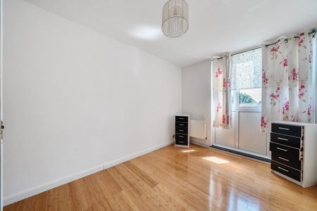 Casterbridge Road, London, SE3 - Photo 5