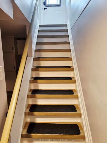 678 MOHAWK Road #BASEMENT - Photo 2